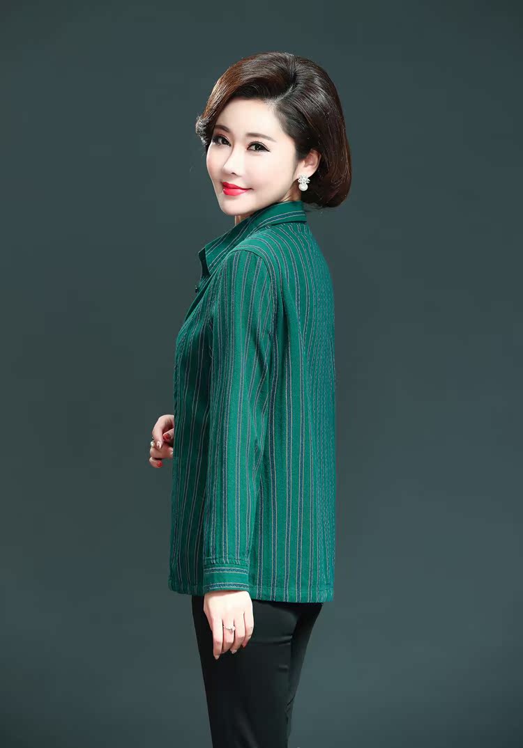 Mùa xuân và mùa thu mới áo dài tay rộng rãi XL mẹ tải áo cotton áo len trung niên mỏng - Quần áo của mẹ mẫu áo sơ mi cho người lớn tuổi