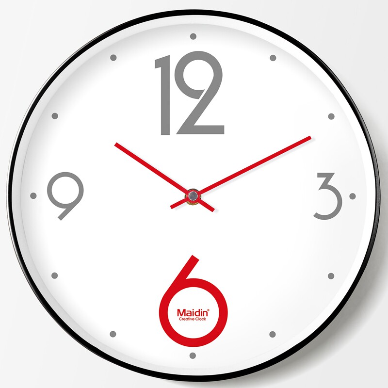 Madin room Bedroom simple wall clock Nordic silent clock Simple creative round clock Quartz clock J131