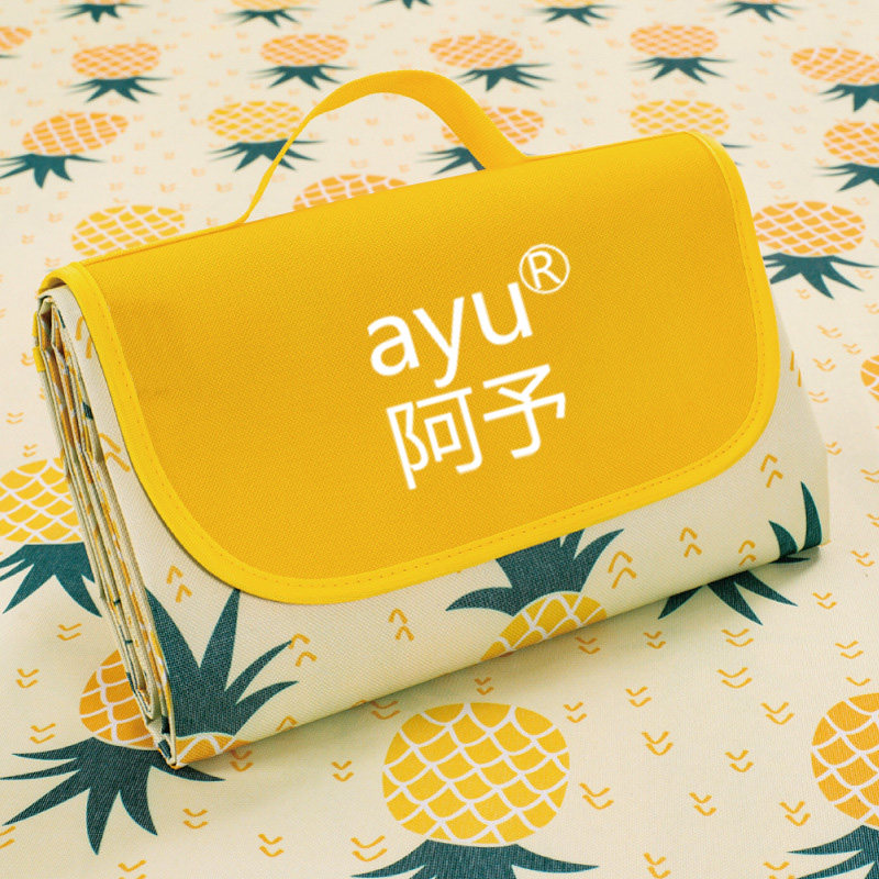 Picnic mat Moisture proof mat Outdoor supplies Tent mat Grass mat Picnic picnic cloth Portable durable 150*200cm