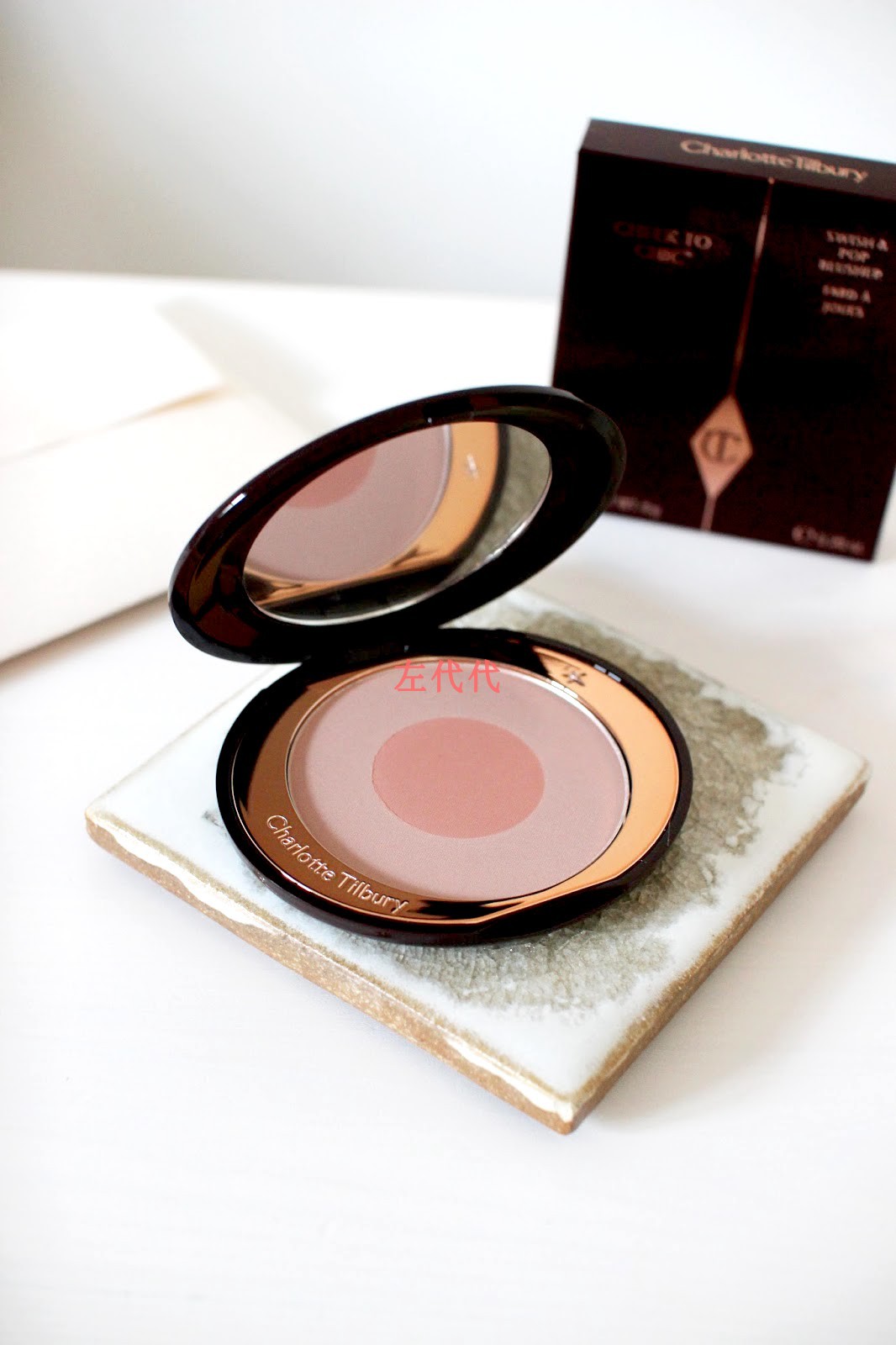 Điểm mua hàng của Anh Charlotte tilbury CT hai màu kẹo trái tim đỏ mặt nổi bật - Blush / Cochineal phấn má hồng the face shop