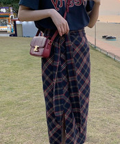 Pearl's family retro plaid skirt women's spring and autumn 2021 new design feeling niche skirt split hip skirt