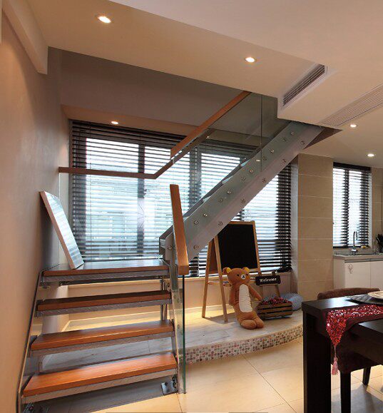 Лестница 钢木旋转楼梯，实木踏板室内阁楼钢梯 扶手护栏免费测量设计定制 BBK stairs