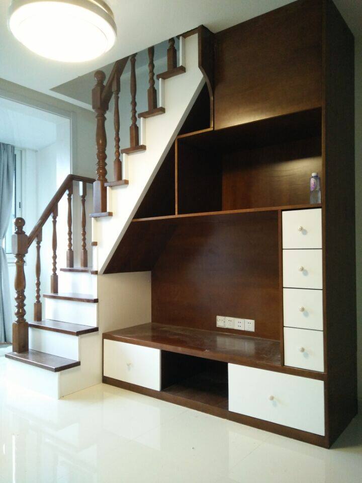 Лестница 钢木旋转楼梯，实木踏板室内阁楼钢梯 扶手护栏免费测量设计定制 BBK stairs