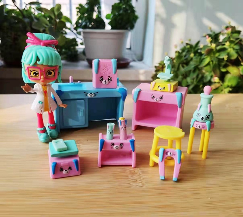 08#Clearance lovely spirit doll Pets furniture scene Ornaments Play the family Toys buy Five give One