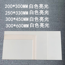 Kitchen bathroom bright light 200 300 250 330 wall tiles white toilet tiles rental room cabinet rear tiles