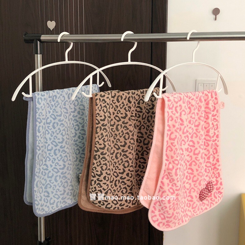 Cute Coral Velvet Leopard Print Towel, Soft and Absorbent, Thickened for Home Use, Student Dormitory Face Towel