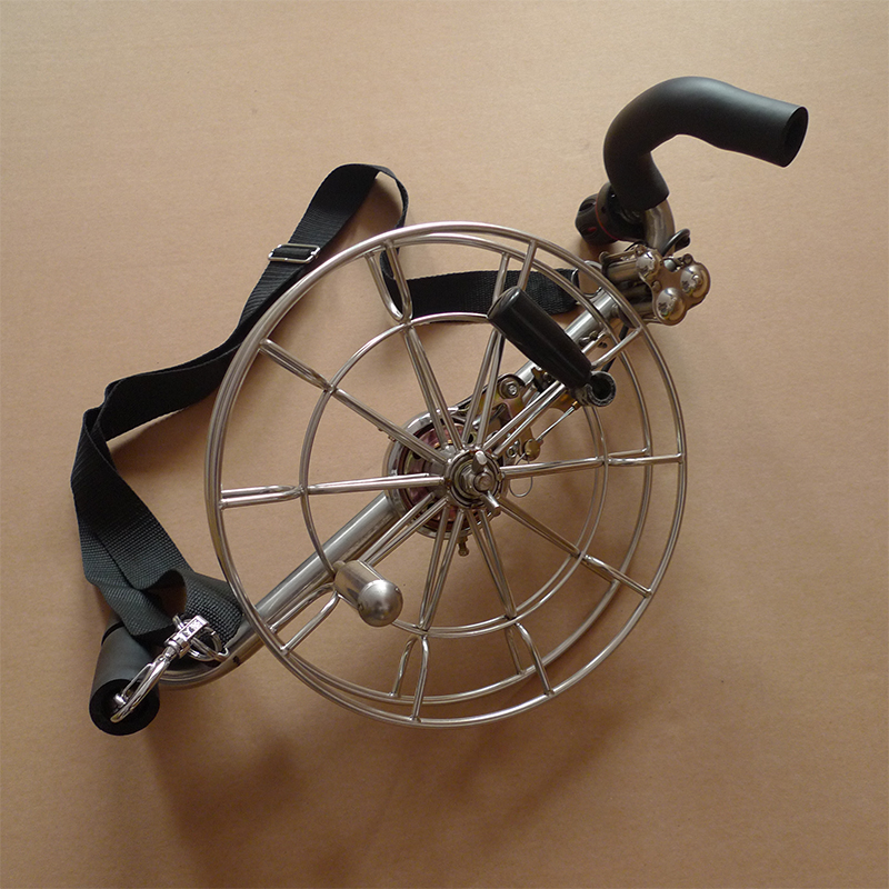 (secondhand) Weifang Hongyun Kite Stainless Steel Holding Baby Bag Wheel Wind Zheng Line wheel brake bend to fly large kite