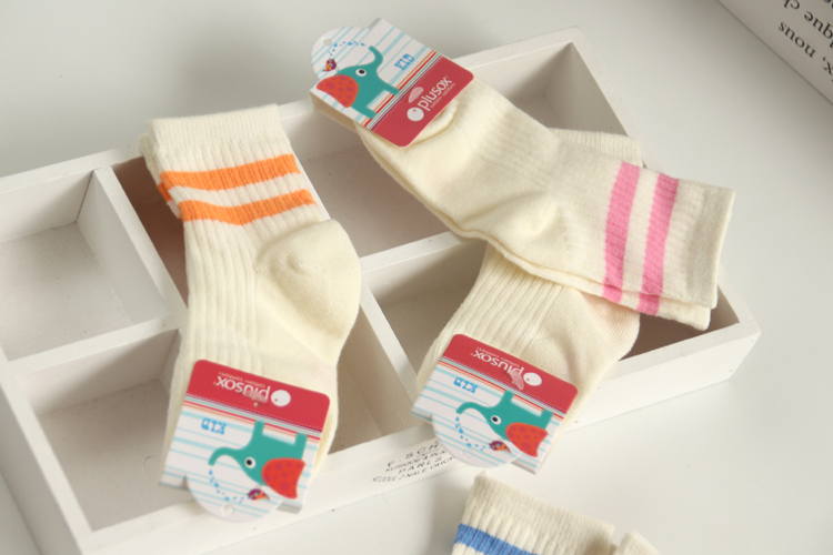 Vớ trẻ em cotton cho bé trai mùa thu và mùa đông bé trai sọc bé gái vớ cotton 3-5-7-9 tuổi ở trẻ em tất bé trai