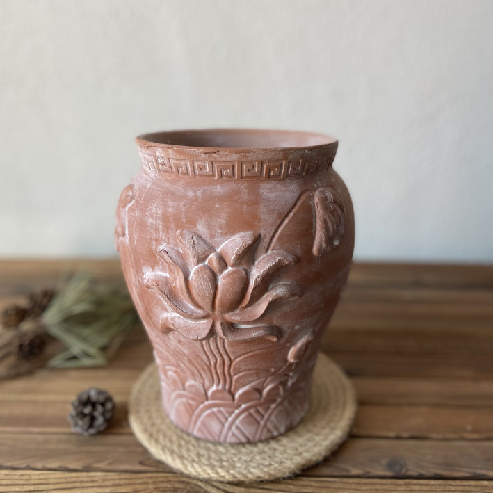 Nordic retro simple relief pottery basin New creative flower pot Red pottery fleshy green plant Breathable absorbent coarse pottery basin