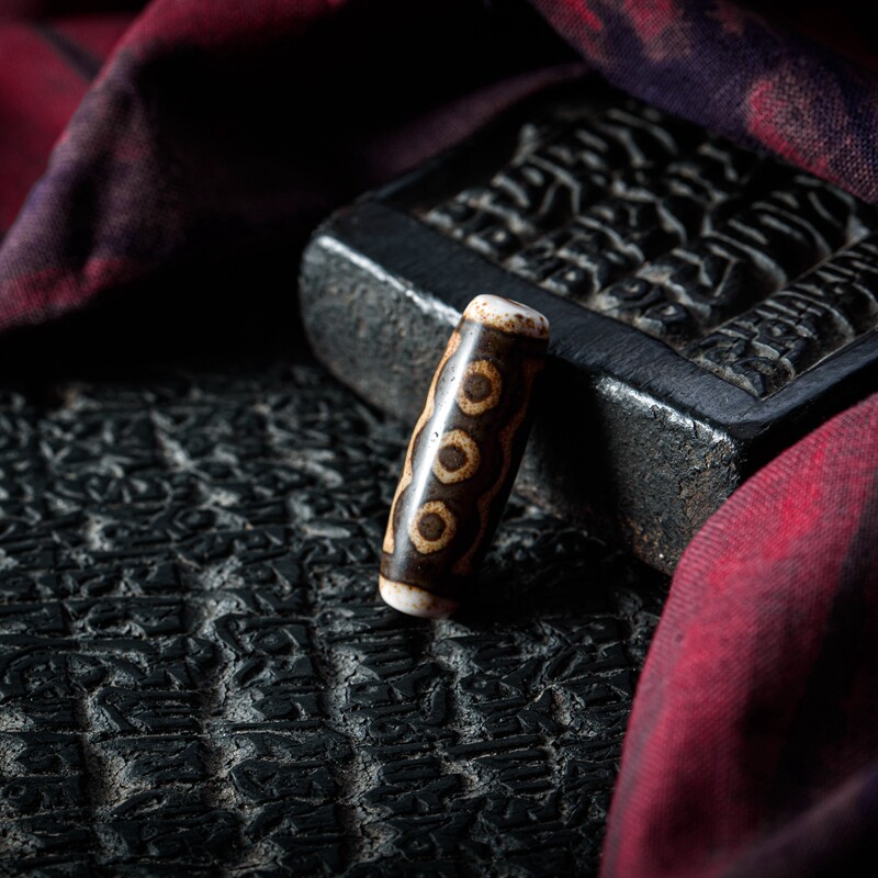 Natural Old Material Jade Medullary to Pure King Kong Six Eye Pearl Necklace Pendant National Wind and Men and Women Couple Lock Bones Chain