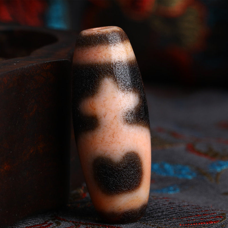 To pure old material chalcedony Tibetan genuine longevity aquarium dzi necklace pendant men's and women's collarbone chain accessories