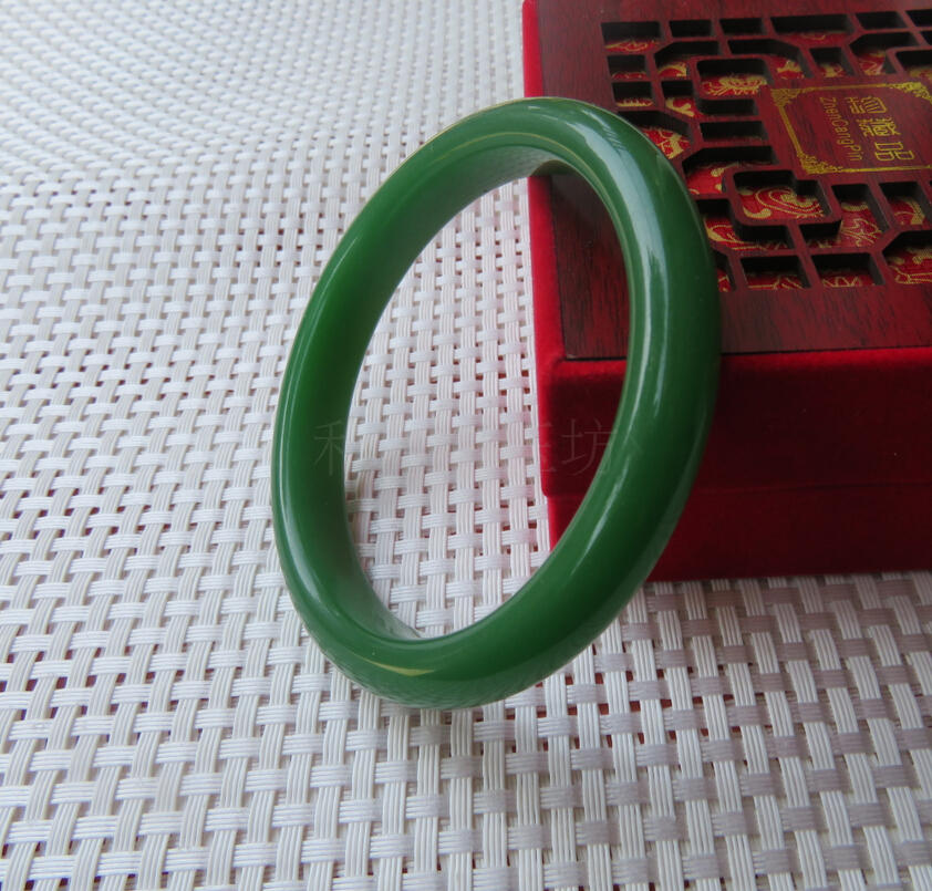 Green Narrow Edition Phiên bản thủy tinh Vòng đeo tay giả Tân Cương Hetian Biyu Bracelet Trang sức thời trang Vòng tay không ngọc Ngọc quà tặng ngày của mẹ vòng tay gỗ sưa