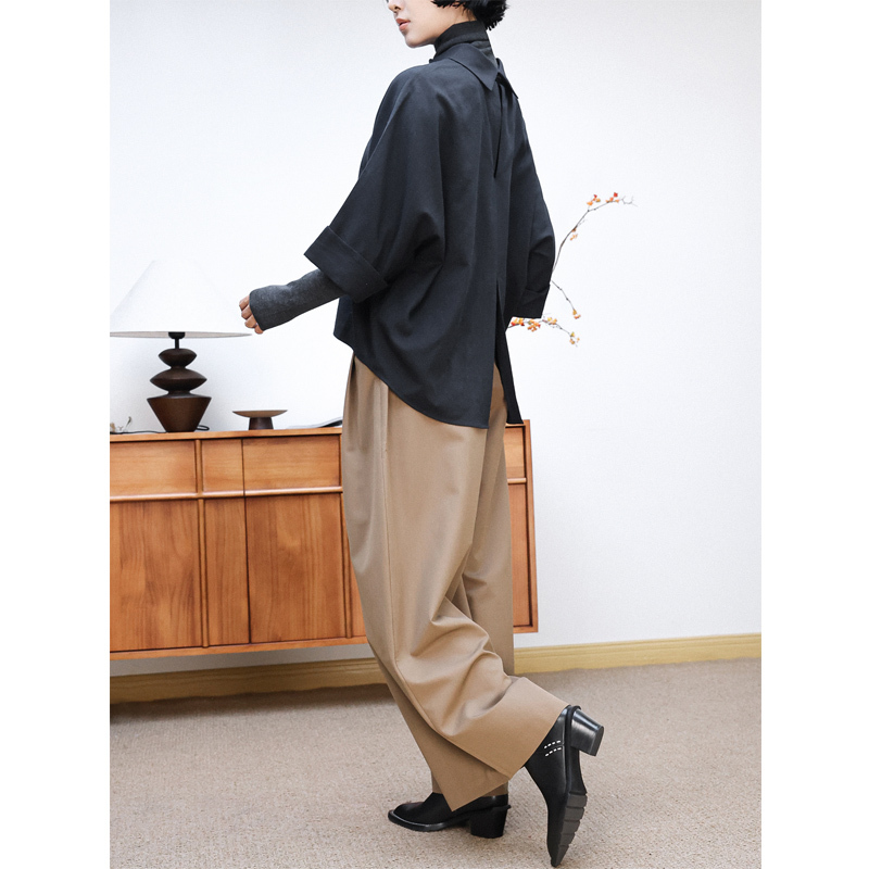 Kaka Paris Show Style Combed Cotton Mixed with Wool Stand Collar/Peter Pan Collar Front and Back Wear Eight-Quarter Sleeves Fashionable Layered Shirt