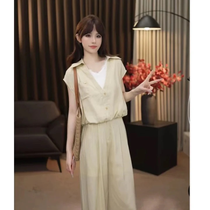 5.21 Huanhuan【Limited Order for Delivery】 F116 Stylish and Versatile Top Set H608