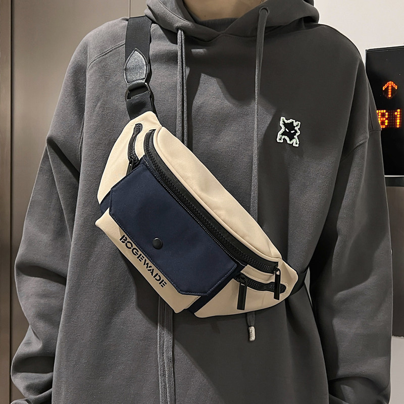 Men's single shoulder diagonal satchel Chains 100 hitch men's chest wrap day tying bag bursting with fashion waterproof riding purse-Taobao