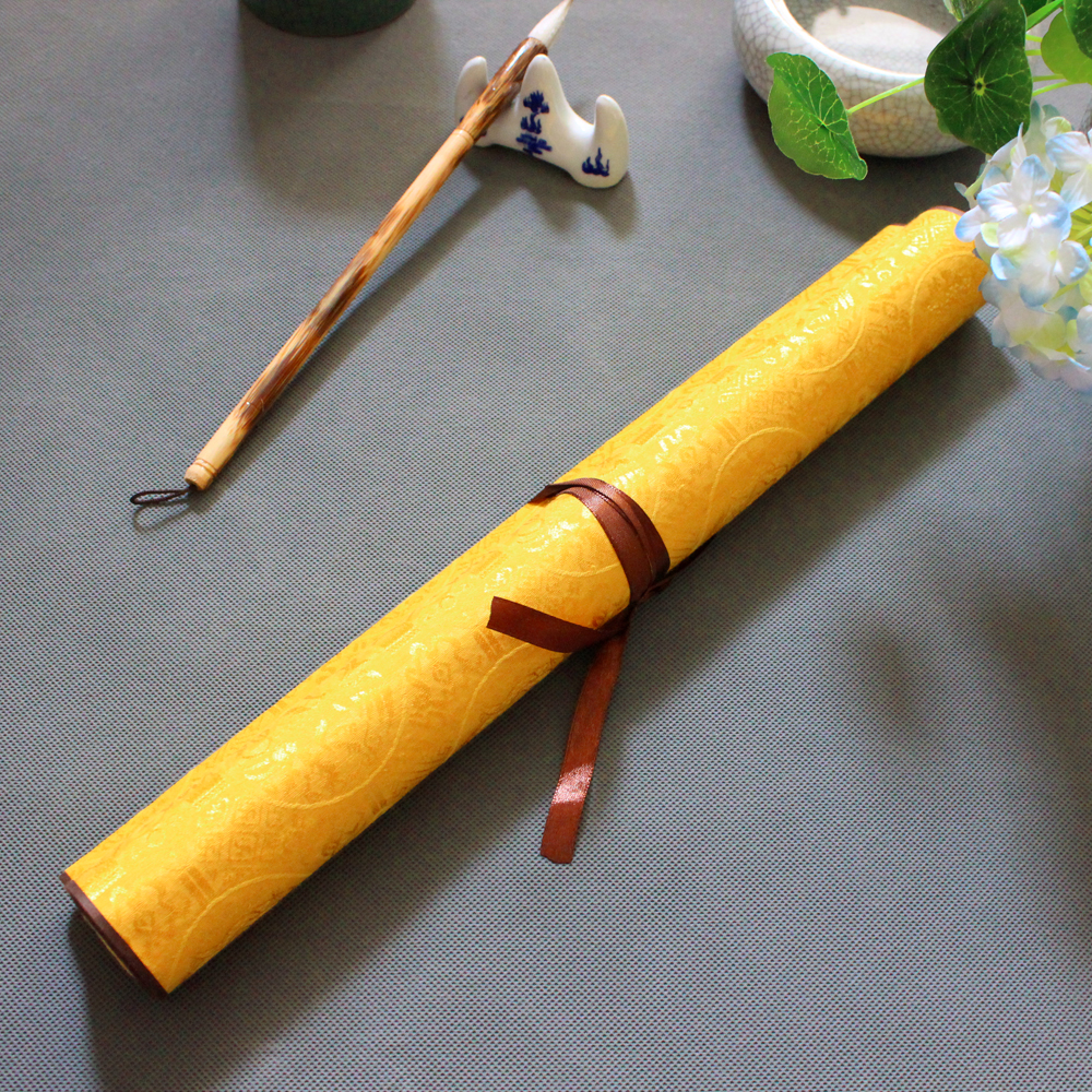A Yo-yo-style brocade blank scroll water to write a brush calligraphy exercise imitation Xuan paper Longfeng in Xiang