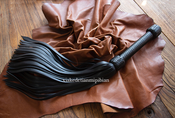 Full Cow Leather Conditioning Whip Fine Ears Stream Su Loose Whip Lengthened of the Kanto East Man Artisanal Leather Whip (required to be made)