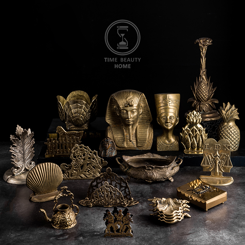 3 18 new boutique European and American T group retro brass vintage ornaments home furnishings Western antique soft clothing