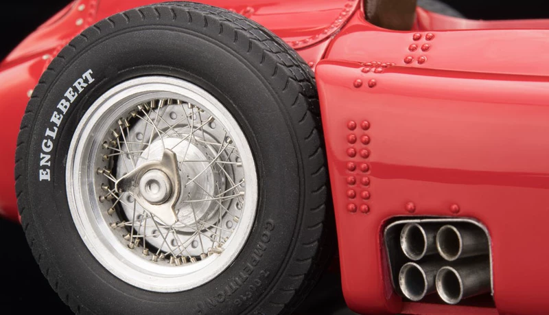 Nhà máy ban đầu CMC 1:18 1956 Ferrari F1 D50 mô hình xe mô phỏng hợp kim mô hình xe hơi Ferrari D50 - Chế độ tĩnh