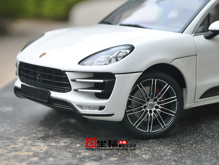 Mô hình ô tô Porsche Macan Cắt nhỏ 1:18 Mô hình ô tô mô phỏng hợp kim Porsche Macan Turbo - Chế độ tĩnh