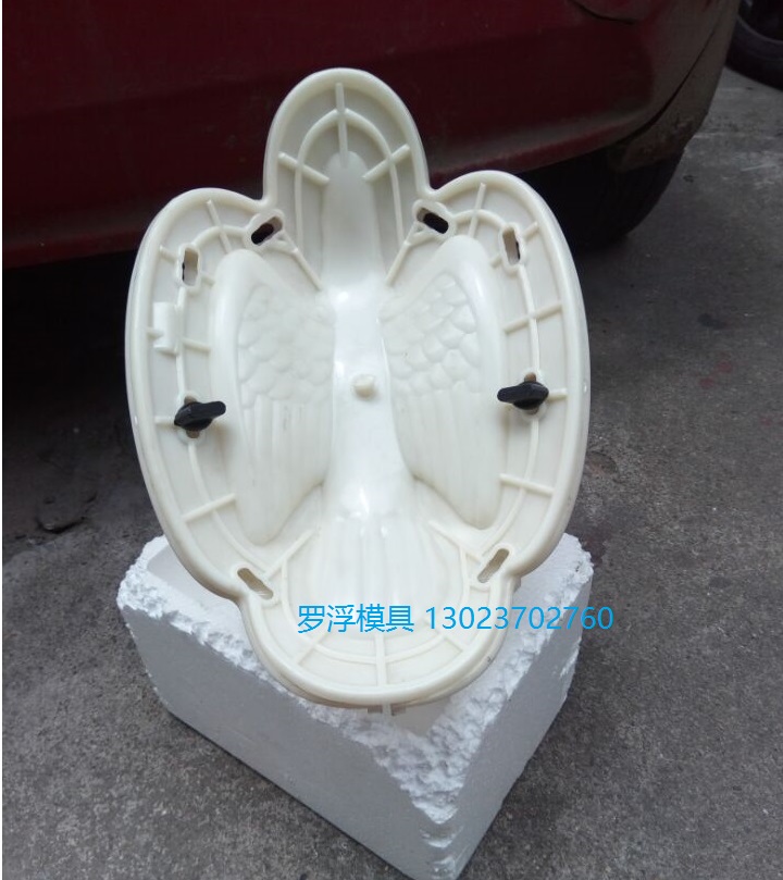 Peaceful pigeon Roman column molds ABS plastic-steel cement components Roof Balcony Vases Guardrails Decoration Pendulum