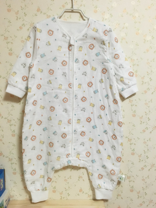Baby room spring and summer infant cotton gauze sleeping bag Male and female baby split leg sleeping bag one-piece home wear air conditioning