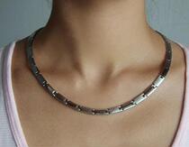 Japan MOMO titanium germanium energy cervical spine health Titanium steel radiation anti fatigue collar Titanium germanium necklace neck ring