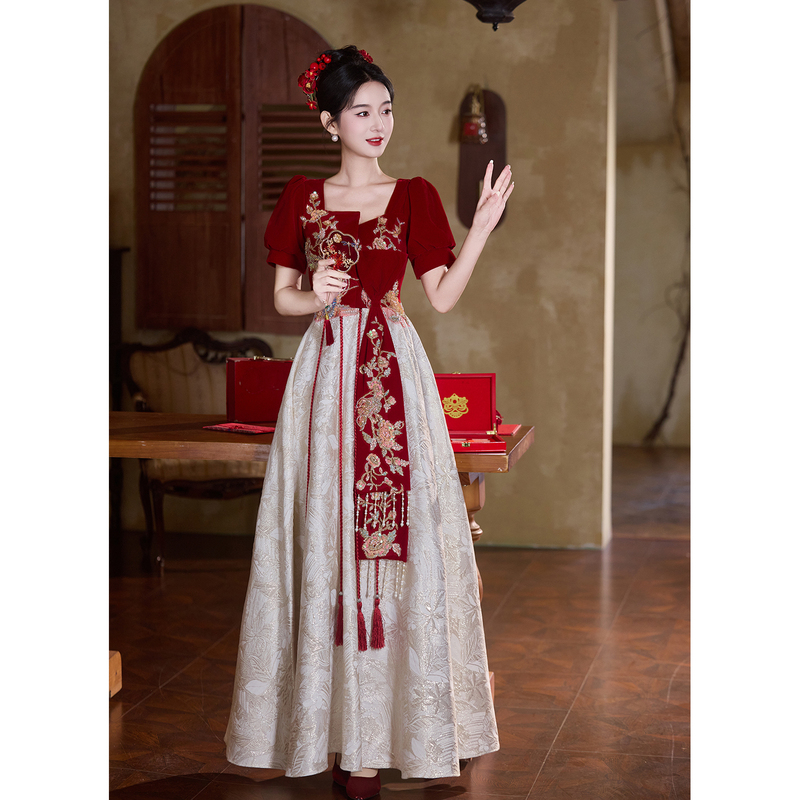 Chinese-Style Wedding Dress for the Bride, 2026 New Spring Engagement Dress, Plus Size, High-End, Slimming, Homecoming Dress