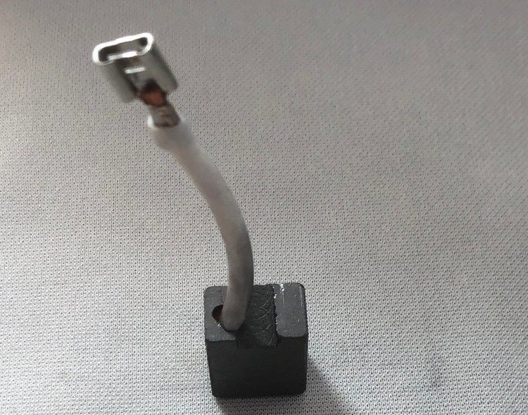 Wan Young Treadmill Accessories Old Models Motor Carbon Brush Conductive Brushed Black Square Carbon Gold Altar Brush