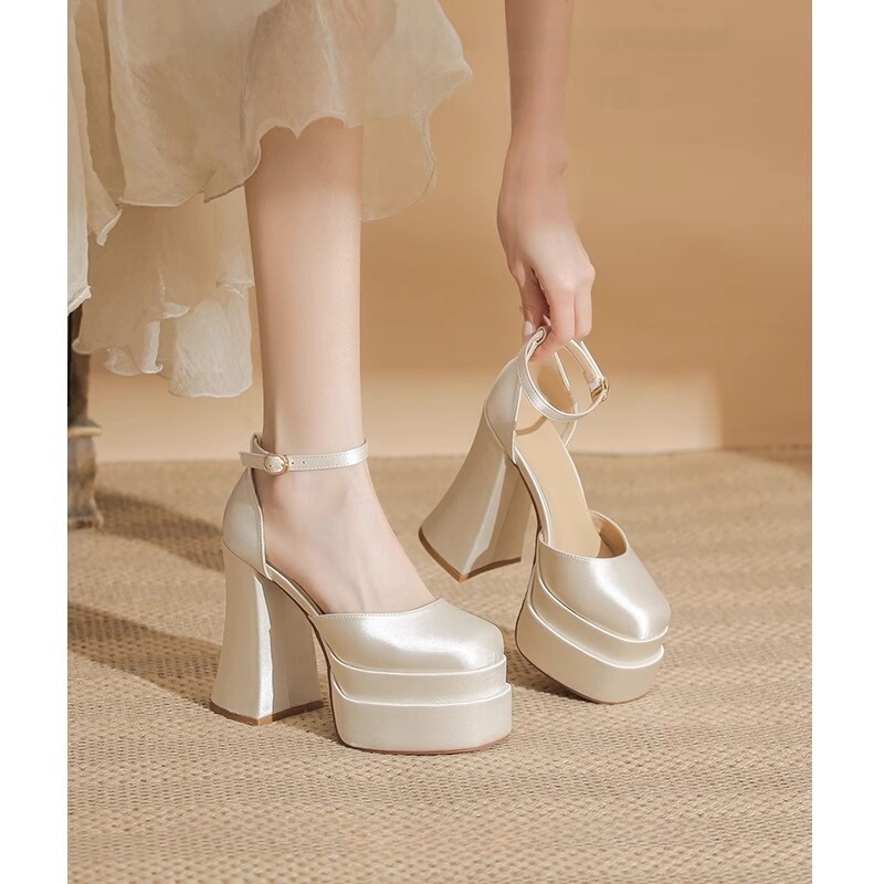 Super High Platform High Heels 12cm White Lace-Up Chunky Heel Waterproof Platform Comfortable for Small Feet Wedding Shoes to Match Wedding Dress