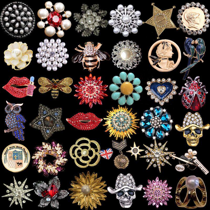 2021 autumn and winter new pearl corsage high-grade pin buckle fashion brooch sunflower diamond jewelry corsage woman