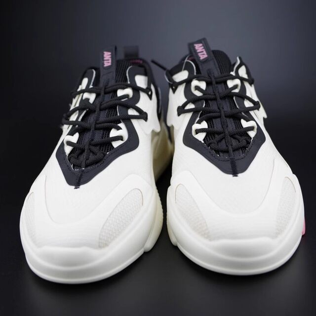 Anta Women's Casual Shoes, New Spring Model, Wear-Resistant Sports Shoes, Breathable, Lightweight, Versatile Running Shoes 122218072