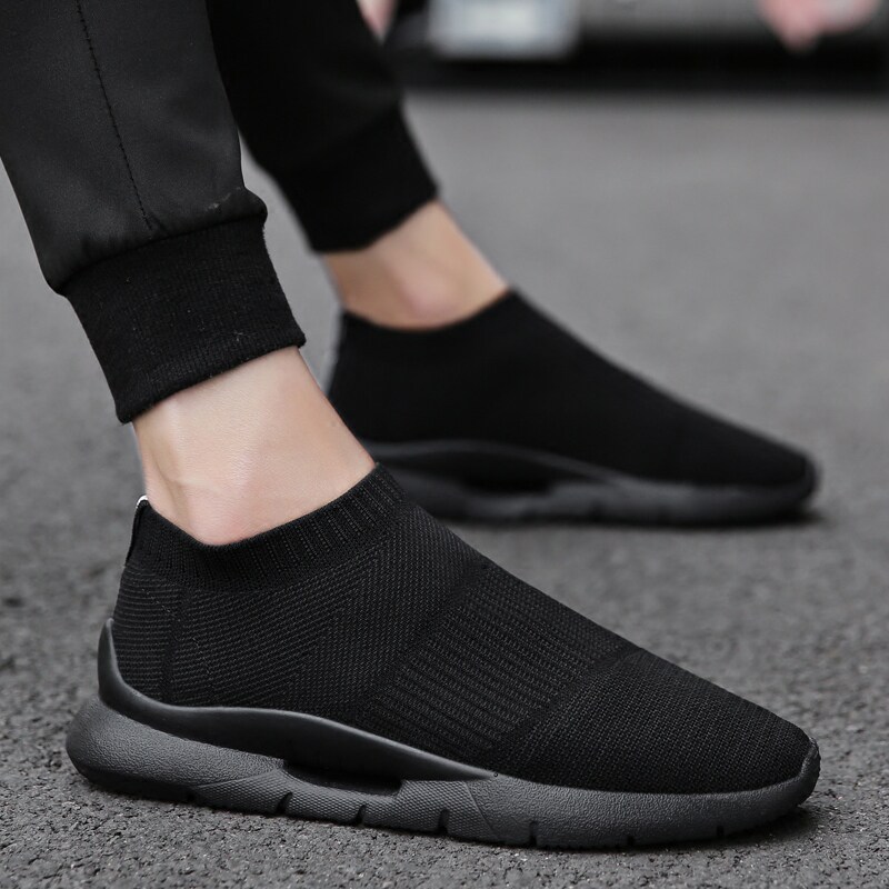 Hong Kong tide brand 2022 summer new trend men's shoes mesh sports and leisure all-match one pedal lazy socks shoes