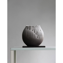 Spot Japan original imported letter burning hand work rough pottery residual snow 17cm medium flower vase