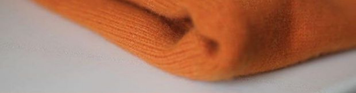 Giải phóng mặt bằng đặc biệt cung cấp lỏng áo len cashmere màu cam nữ cổ áo len cao cổ đáy quần áo len mũ trùm đầu lười biếng áo gile hàn