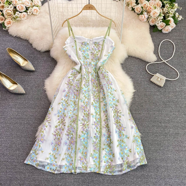 Pure Desire Floral Suspender Dress 2023 Summer Slim Waist Sleeveless Backless A-Line Chiffon Swing Dress