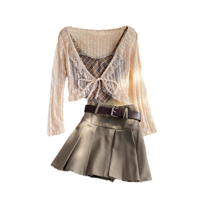 Summer pleated skirt three-piece set is thin and short hot girl camisole long-sleeved chiffon cardigan jacket suit