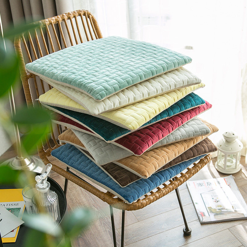 Modern luxury plush chair mat thickening housechair cushion in autumn and winter office butt cushion can be removed