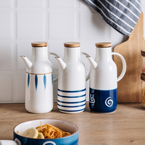 Oil pot Ceramic kitchen vinegar bottle Vinegar pot merchant dining hall Hotel Japanese soy sauce bottle Small oil bottle Household beautiful and creative