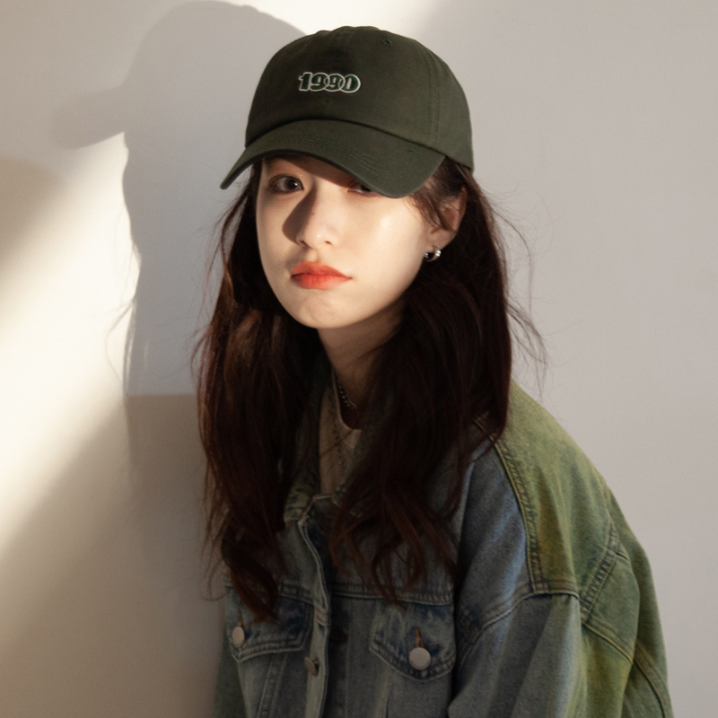 Civen & Kivan Day of the Alphabet Duck Tongue Cap Soft Top Baseball Cap Casual Sunhat Lady with a small hat