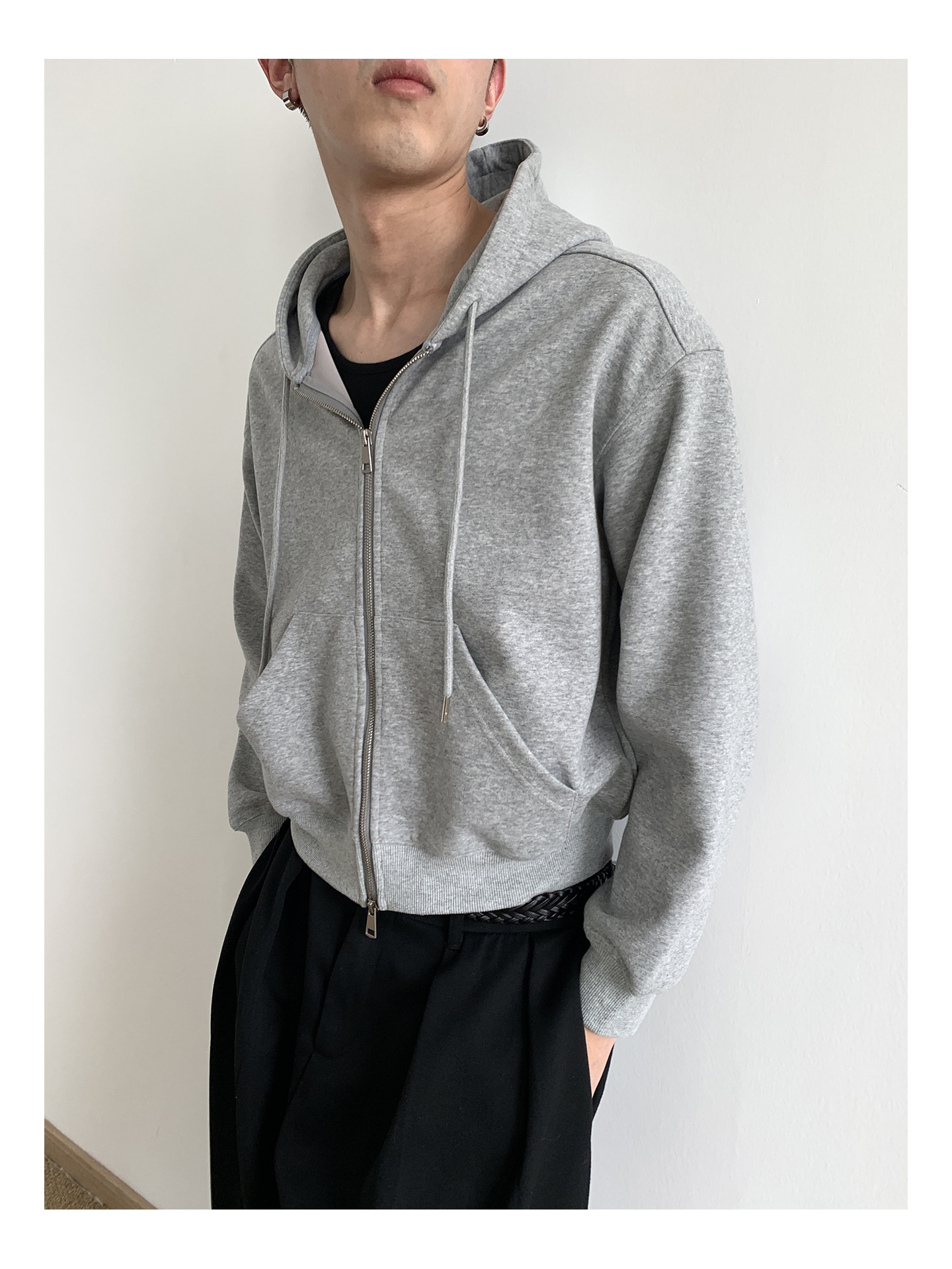 MION Cropped 435g Zip-Up Hoodie