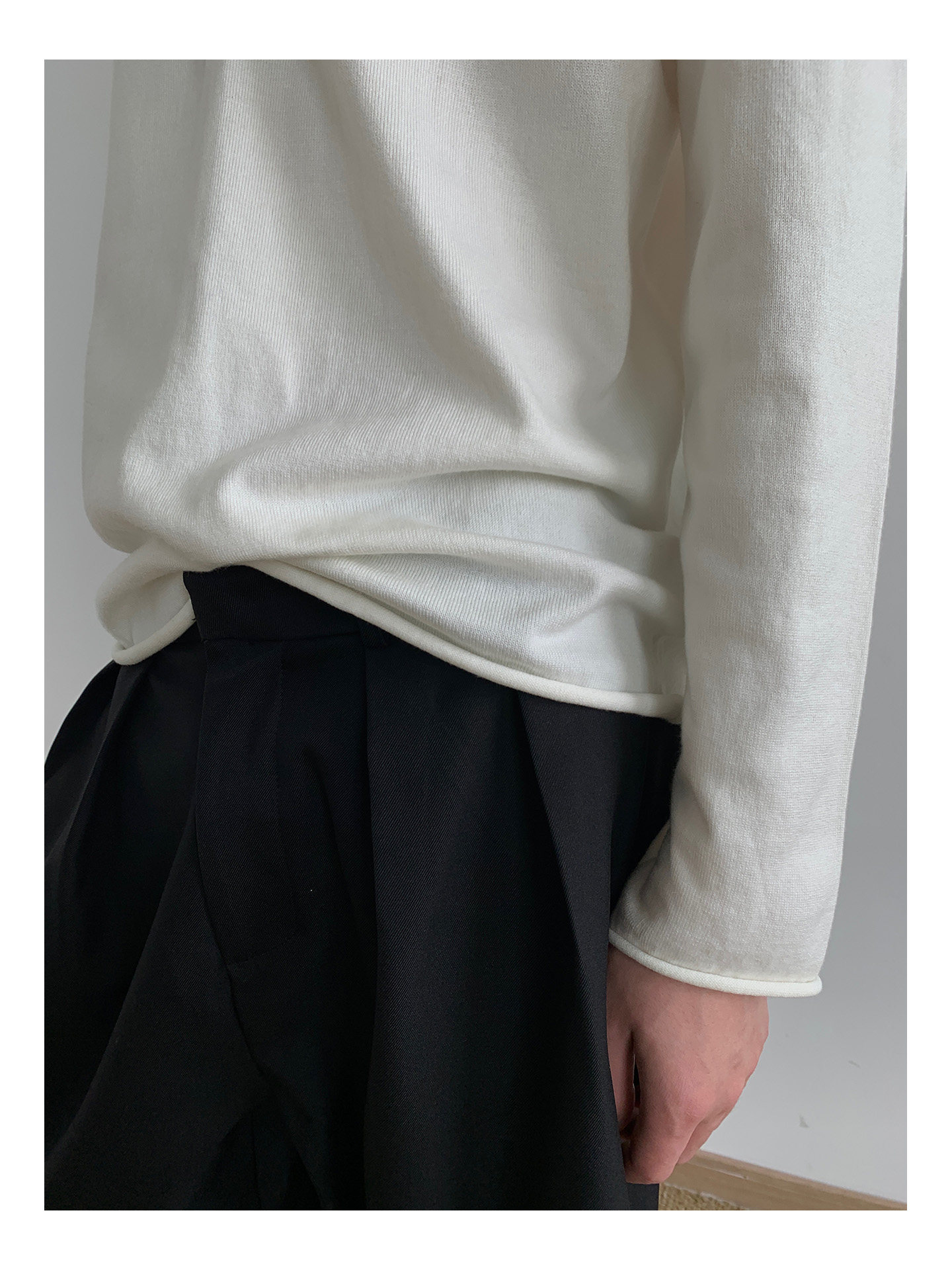 MION Henley Knit Sweater