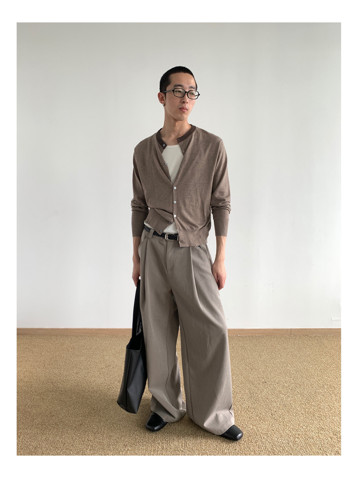 MION Contrast Colour Cropped Knit Cardigan