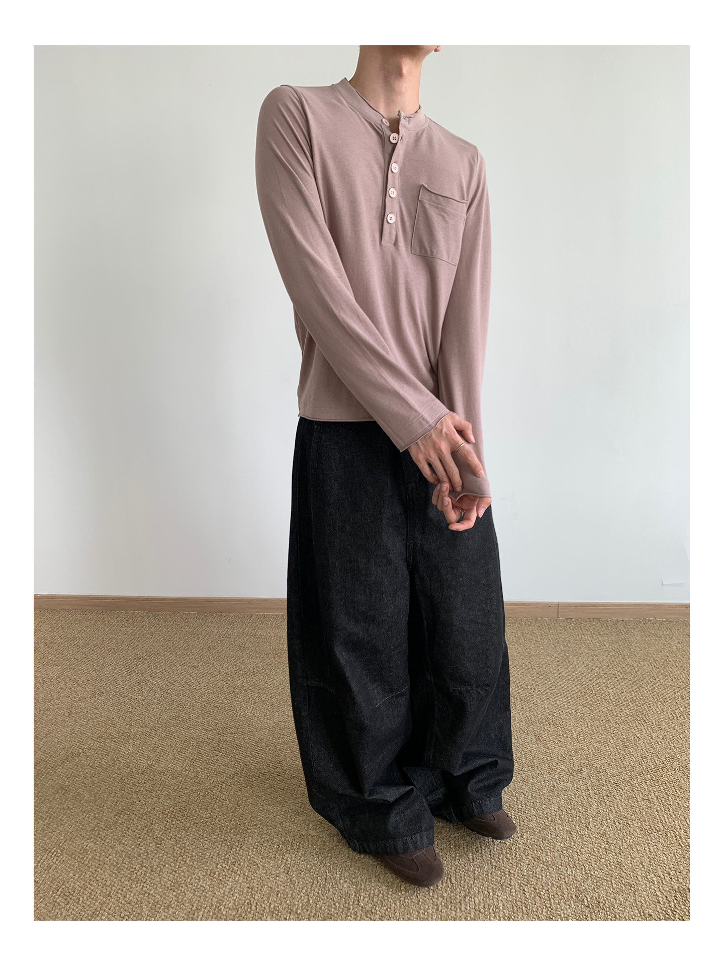 MION Henley Rolled-Edge Long-Sleeve Tee