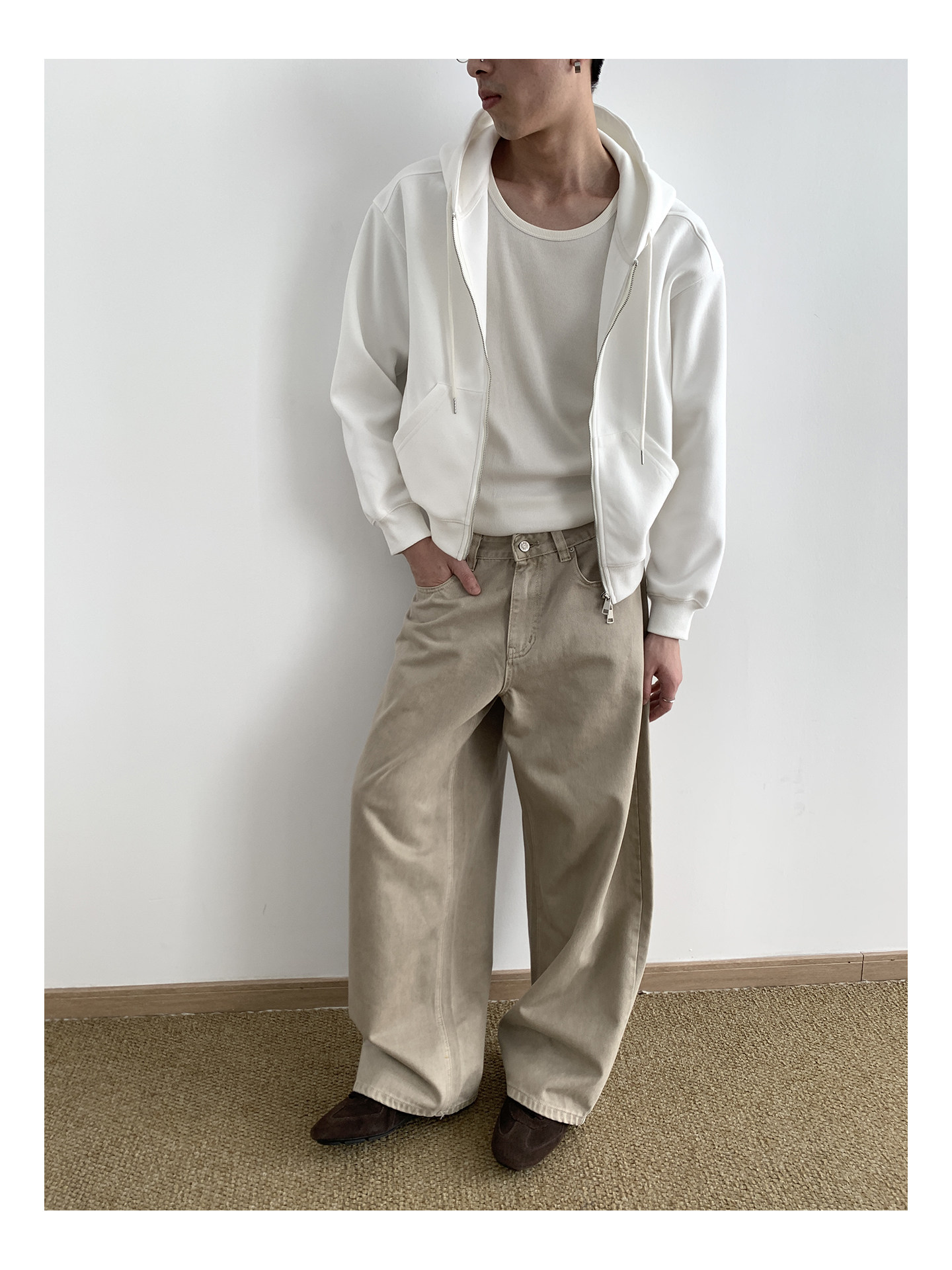 MION Cropped 435g Zip-Up Hoodie