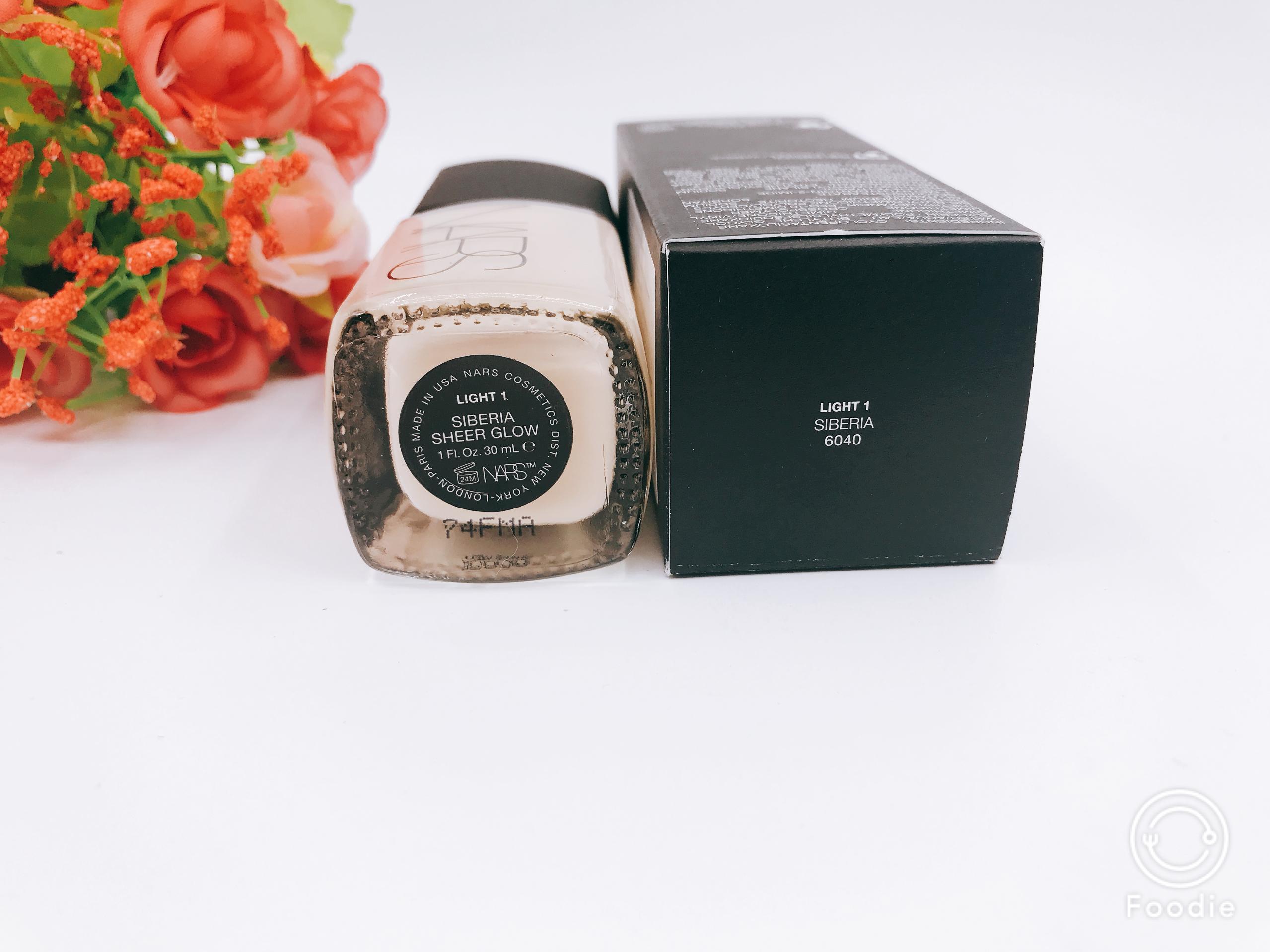 lRussian NARS kem dưỡng ẩm dạng lỏng sheer glow GOBI - Nền tảng chất lỏng / Stick Foundation cushion cho da dầu mụn