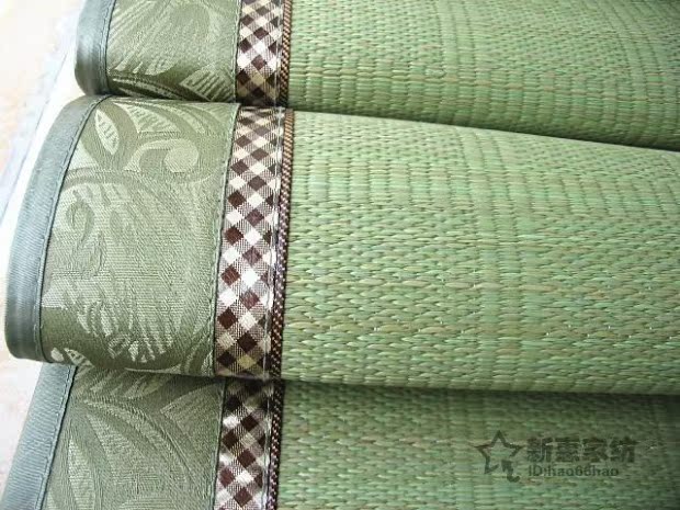 Mùa hè thuần cỏ tự nhiên thảm gấp giường mã hóa mùa hè mat ba mảnh giường đôi 1,5 m, 1,8 m chiếu trúc hạt