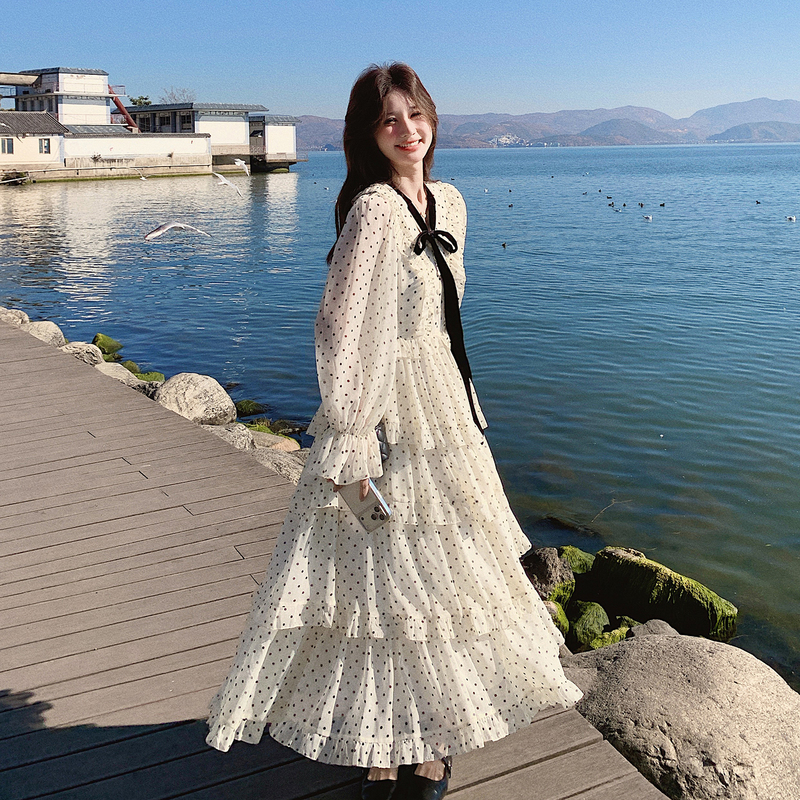 White French-Style Heavy-Duty Bow-Knot Polka Dot Long-Sleeve Dress for Women, 2026 Spring New Elegant Tiered Dress