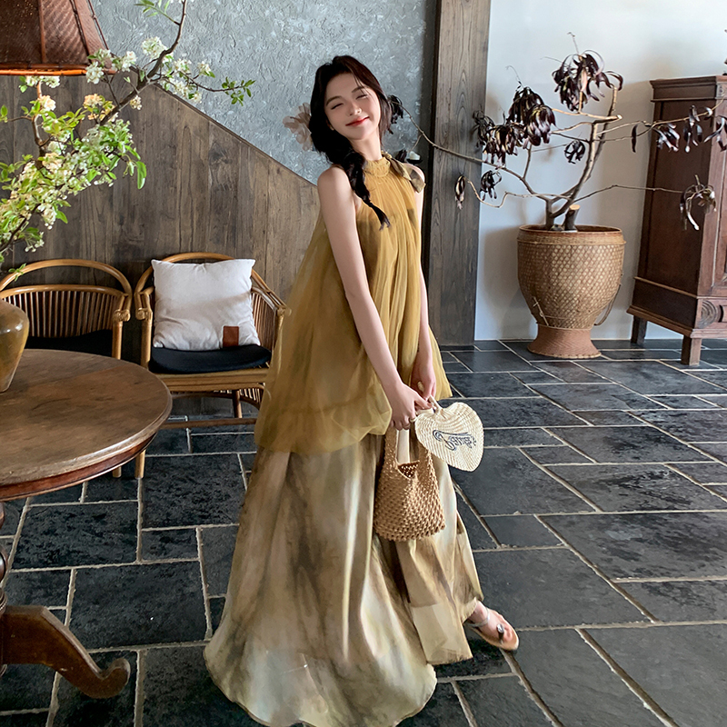 Beautiful Chinese-Style Dress for Women, Summer 2026 New Model, Mesh Splicing, Super Pretty Tie-Dye Halter Neck, New Chinese-Style Long Dress