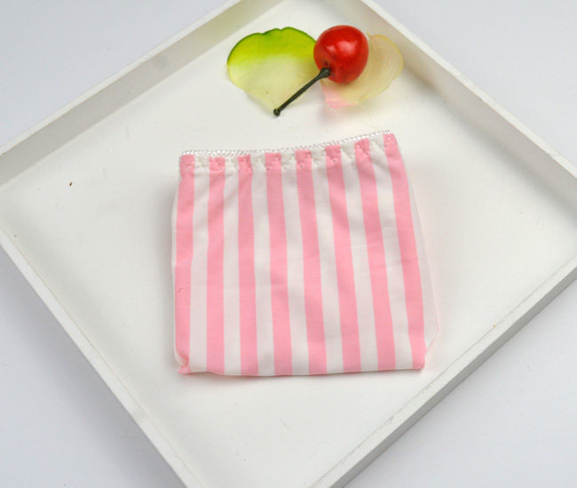 Slip jeunesse en soie Ice - Ref 645380 Image 48